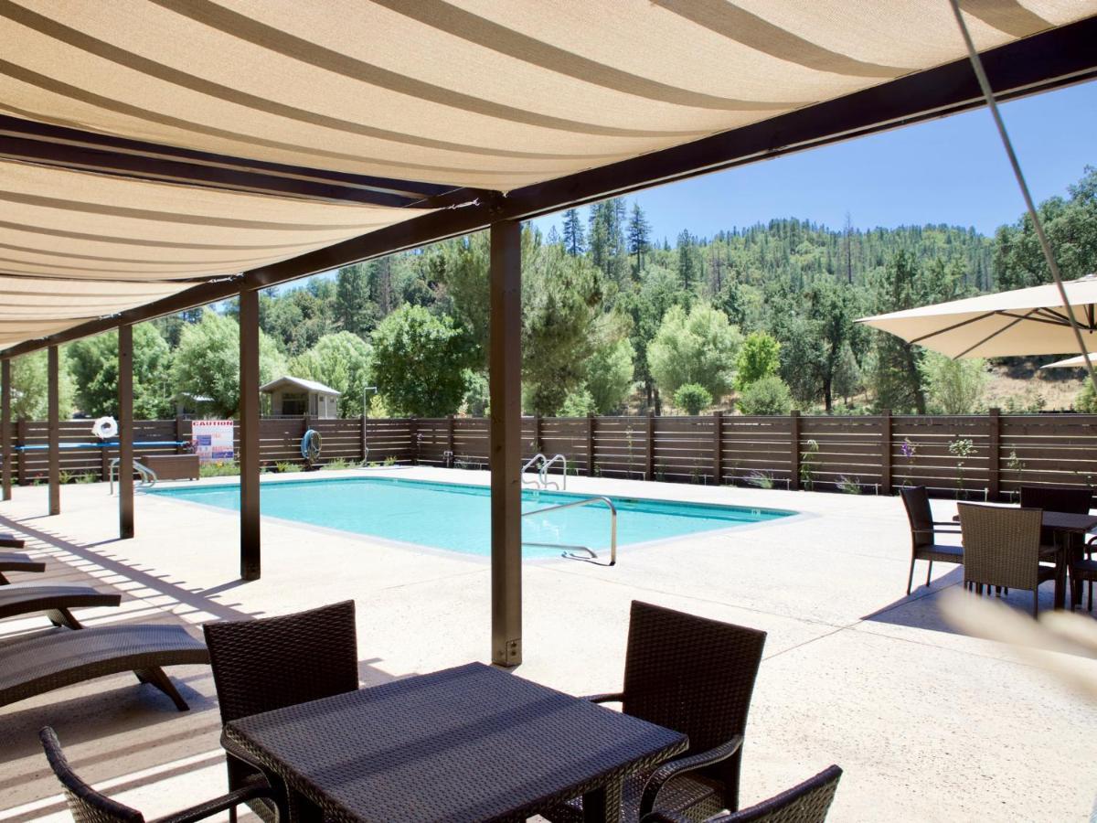 Villa Mandala Springs Cobb Esterno foto